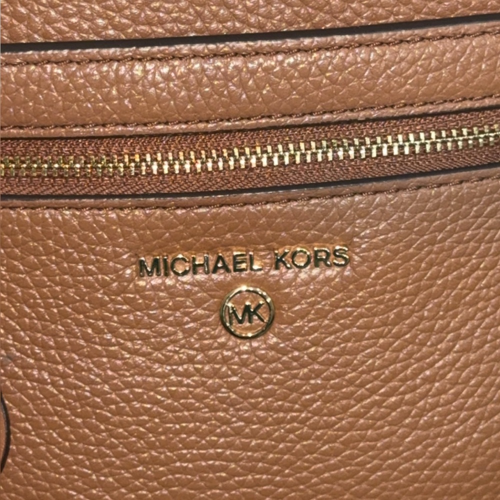 MICHAEL KORS JS Pebbled Leather Flat Crossbody Luggage Brown Bag AUTHENTIC - Picture 12 of 16